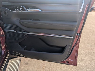 2026 Jeep Grand Wagoneer L Summit Obsidian