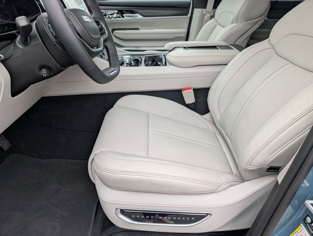 2026 Jeep Grand Wagoneer L Summit Obsidian