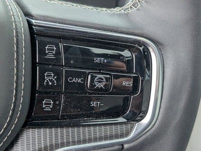 2026 Jeep Grand Wagoneer L Summit Obsidian