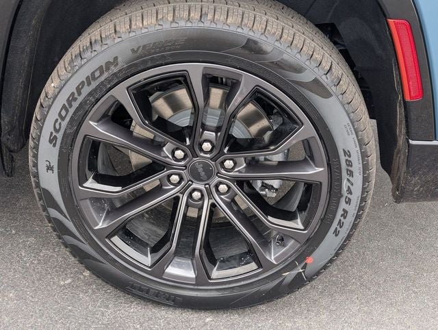 2026 Jeep Grand Wagoneer L Summit Obsidian