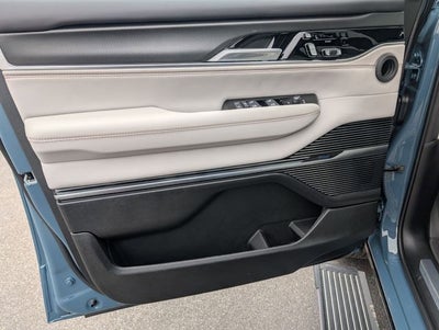 2026 Jeep Grand Wagoneer L Summit Obsidian