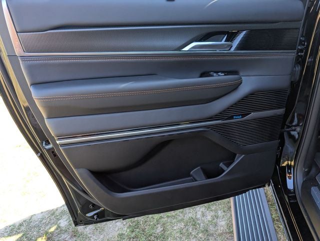 2026 Jeep Grand Wagoneer L Summit Reserve