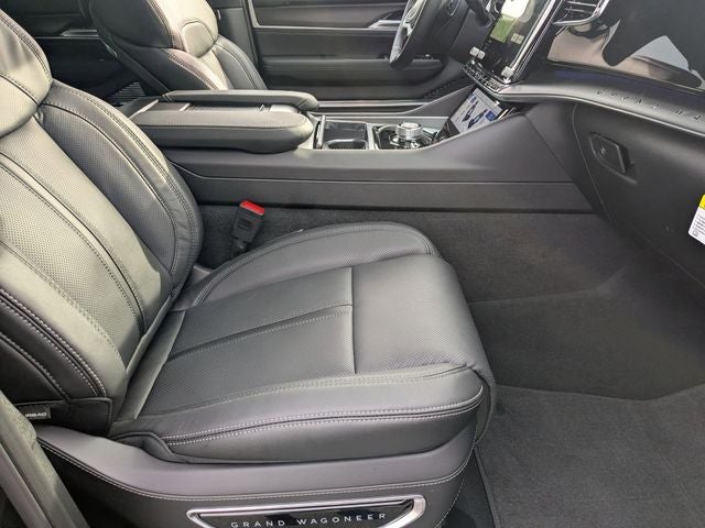2026 Jeep Grand Wagoneer L Summit Obsidian
