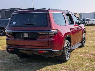 2026 Jeep Grand Wagoneer 4x2