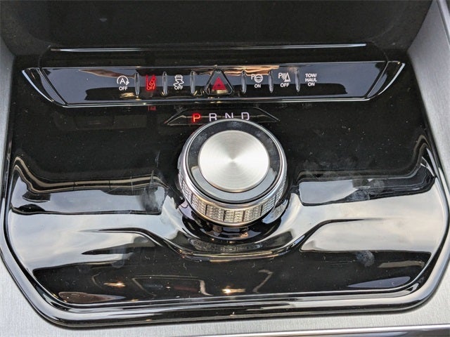 2026 Jeep Grand Wagoneer Base