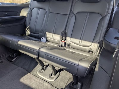 2026 Jeep Grand Wagoneer Base