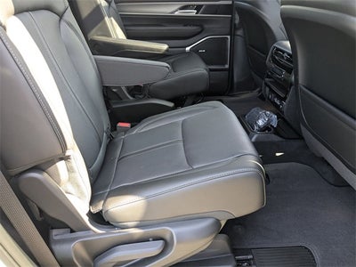 2026 Jeep Grand Wagoneer Base