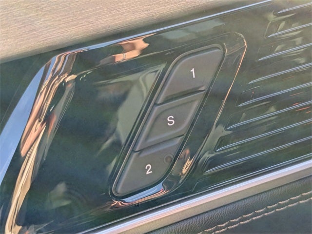 2026 Jeep Grand Wagoneer Base