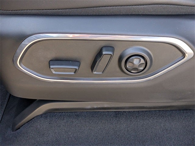 2026 Jeep Grand Wagoneer Base