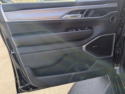 2026 Jeep Grand Wagoneer Base