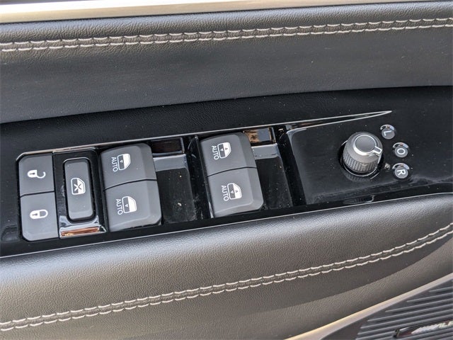 2026 Jeep Grand Wagoneer 4x4