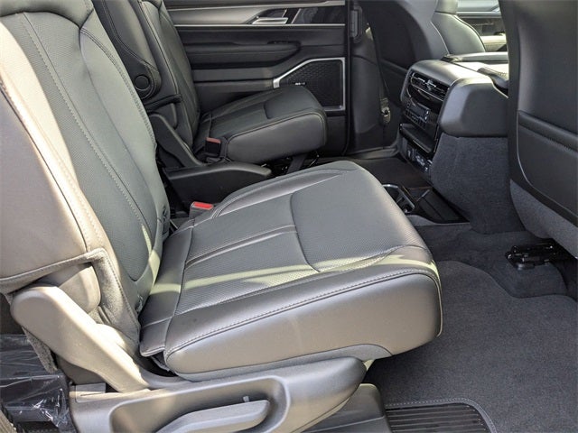 2026 Jeep Grand Wagoneer 4x4