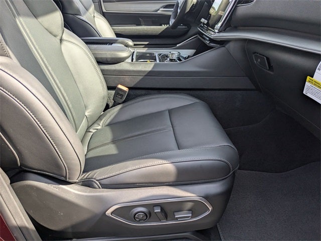 2026 Jeep Grand Wagoneer 4x4