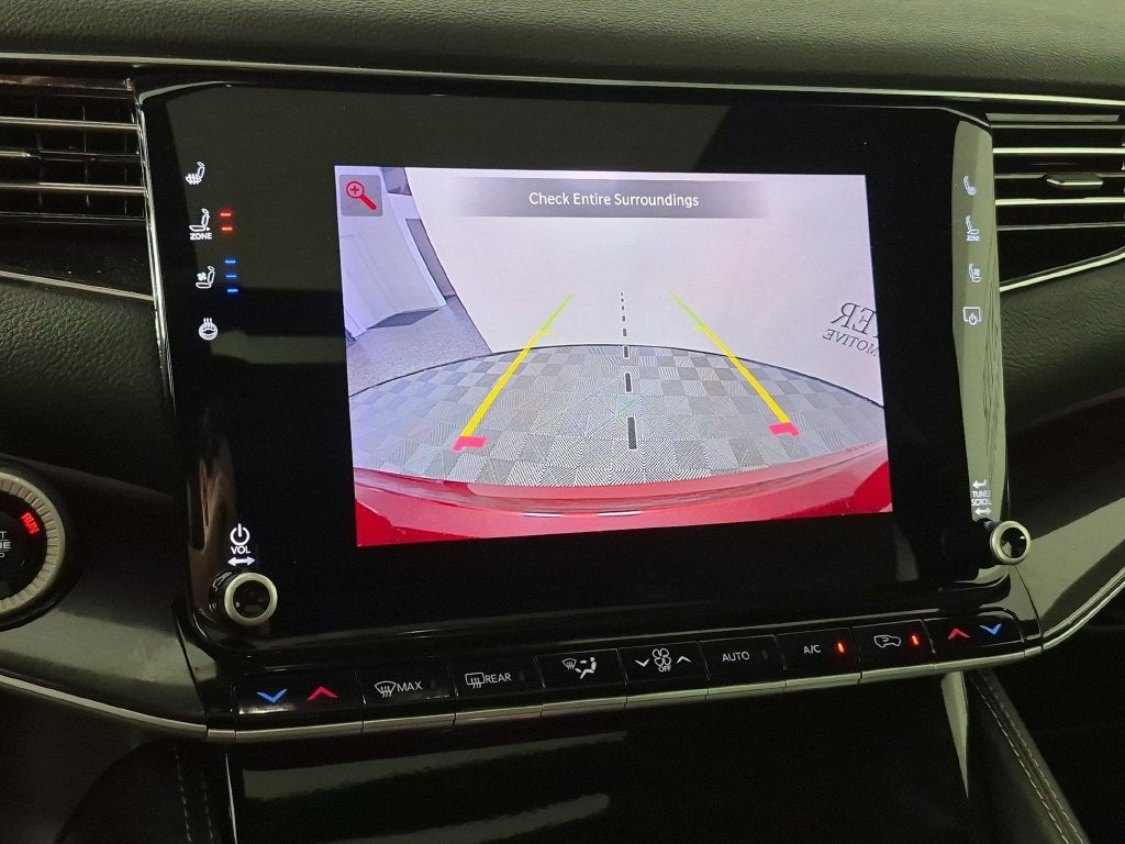 2024 Jeep Wagoneer Base