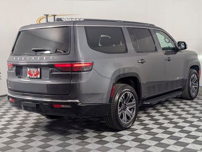 2023 Jeep Wagoneer Base