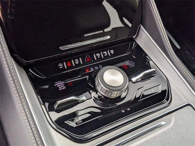 2025 Jeep Wagoneer Series II