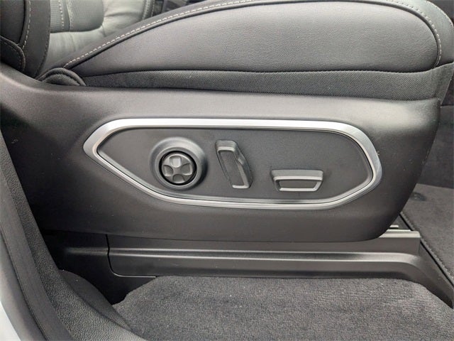 2025 Jeep Wagoneer Series II