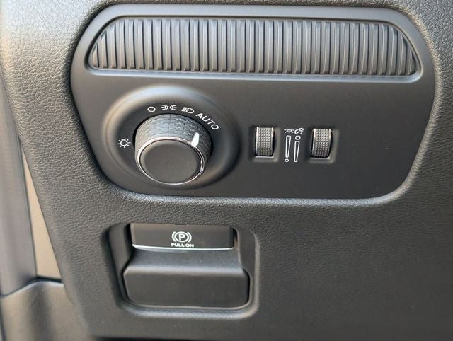 2026 Jeep Grand Wagoneer GRAND WAGONEER LIMITED ALTITUDE 4X4