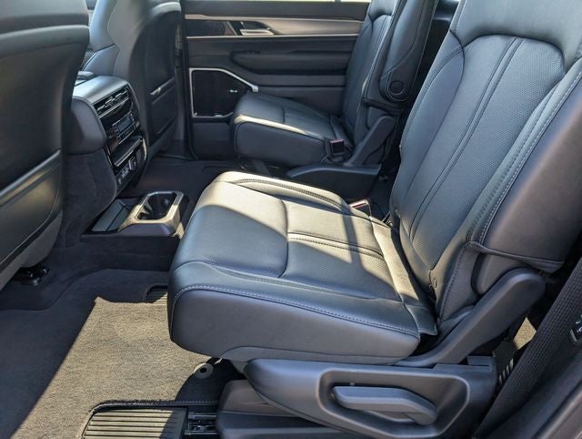 2026 Jeep Grand Wagoneer GRAND WAGONEER LIMITED ALTITUDE 4X4