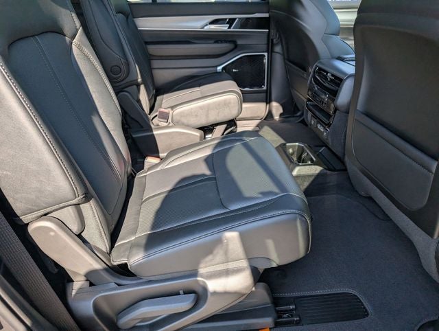 2026 Jeep Grand Wagoneer GRAND WAGONEER LIMITED ALTITUDE 4X4