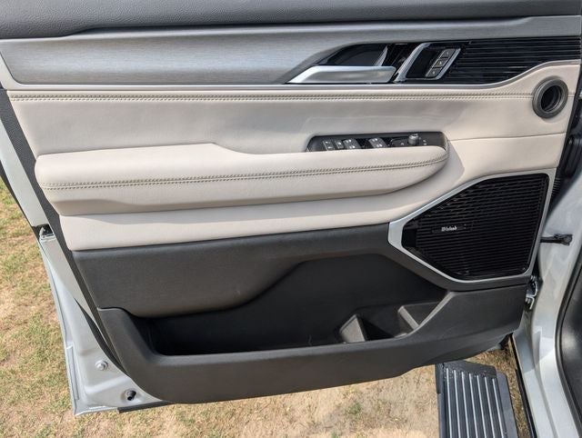 2026 Jeep Grand Wagoneer Limited Reserve