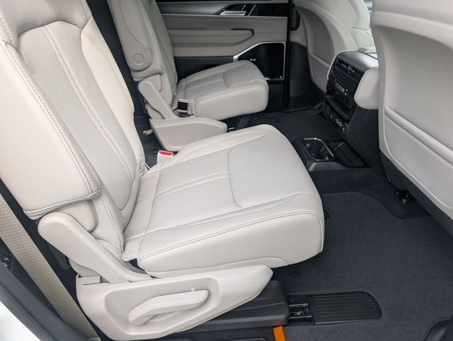 2026 Jeep Grand Wagoneer Limited Altitude