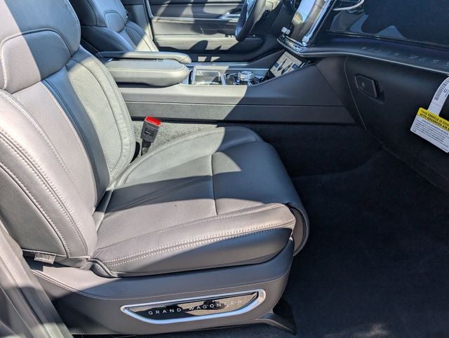 2026 Jeep Grand Wagoneer Summit Obsidian