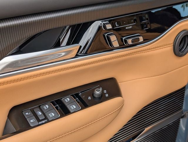 2026 Jeep Grand Wagoneer Summit Reserve