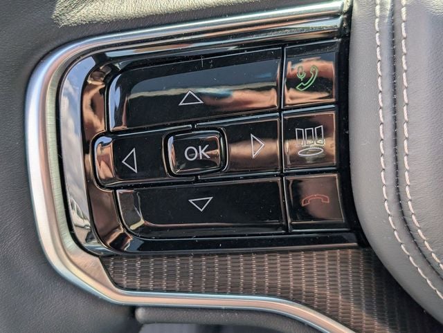 2026 Jeep Grand Wagoneer Summit Obsidian