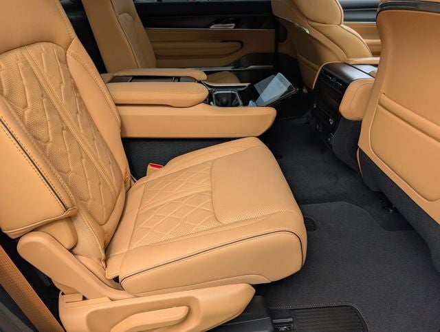 2026 Jeep Grand Wagoneer Summit Reserve
