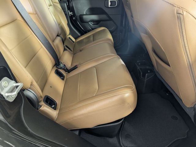 2023 Jeep Gladiator Overland 4x4