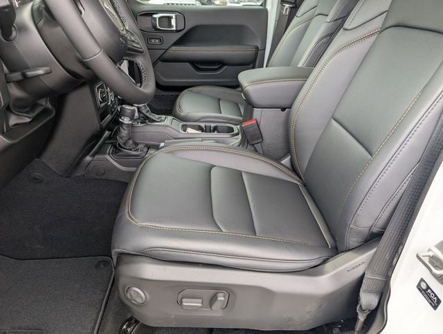 2026 Jeep Gladiator Sahara