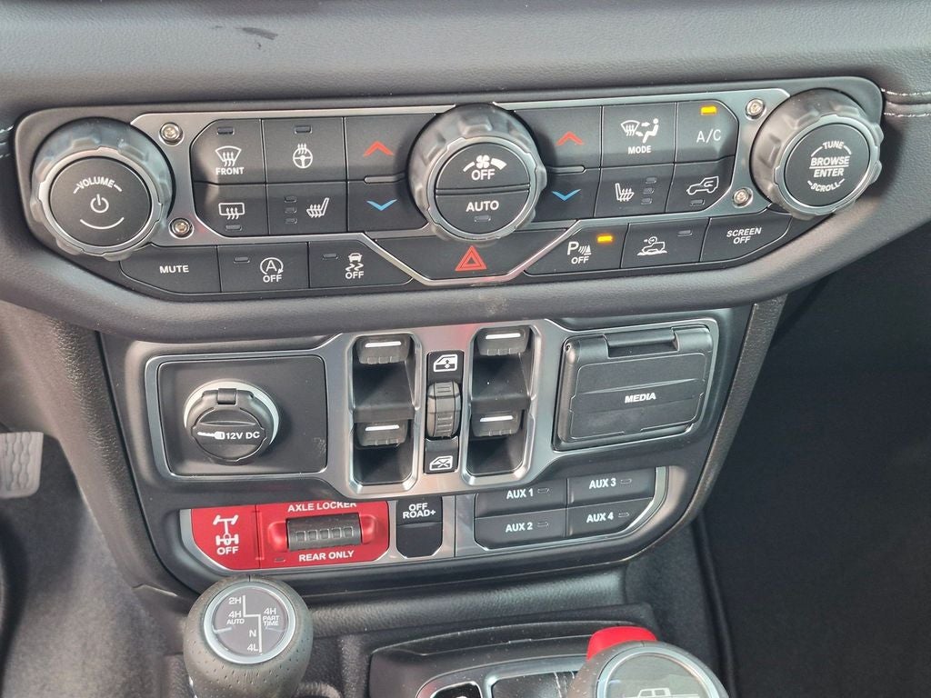 2026 Jeep Gladiator Mojave X