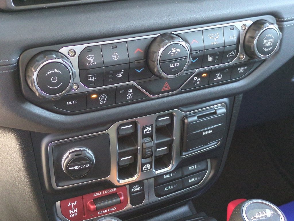 2026 Jeep Gladiator Mojave X