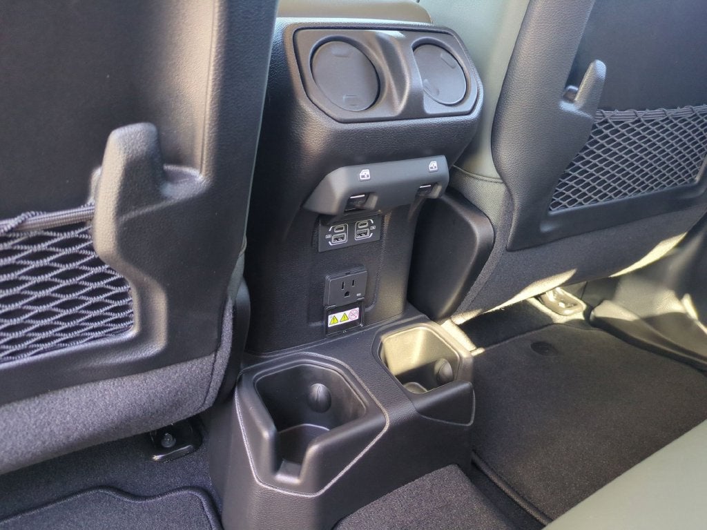 2026 Jeep Gladiator Mojave X