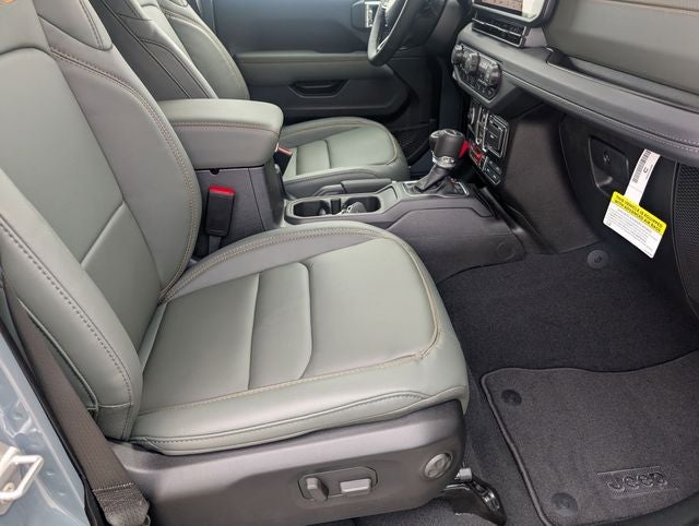 2026 Jeep Gladiator GLADIATOR MOJAVE 4X4