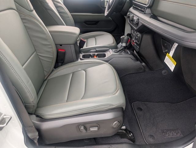 2026 Jeep Gladiator GLADIATOR MOJAVE X 4X4