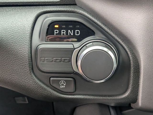 2026 RAM 1500 RAM 1500 BIG HORN QUAD CAB 4X2 6'4' BOX