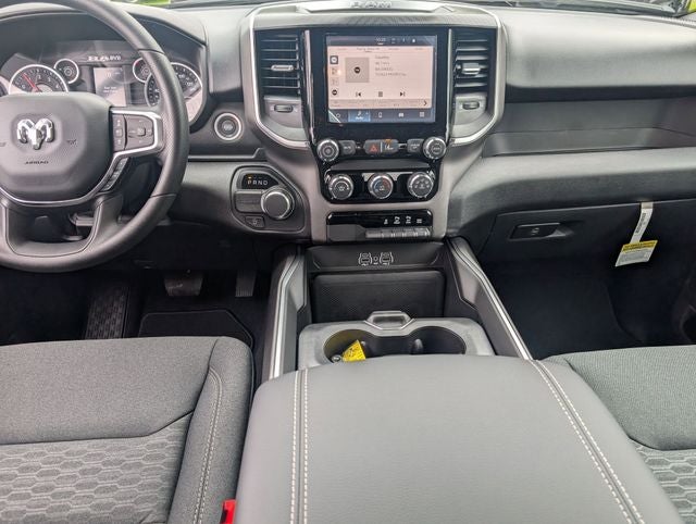 2026 RAM 1500 RAM 1500 BIG HORN QUAD CAB 4X2 6'4' BOX