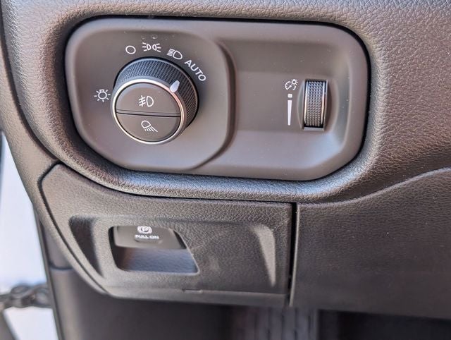 2026 RAM 1500 RAM 1500 BIG HORN CREW CAB 4X2 5'7' BOX