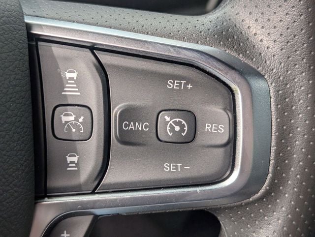 2026 RAM 1500 RAM 1500 EXPRESS CREW CAB 4X2 5'7' BOX