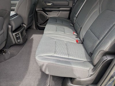 2026 RAM 1500 RAM 1500 EXPRESS CREW CAB 4X2 5'7' BOX