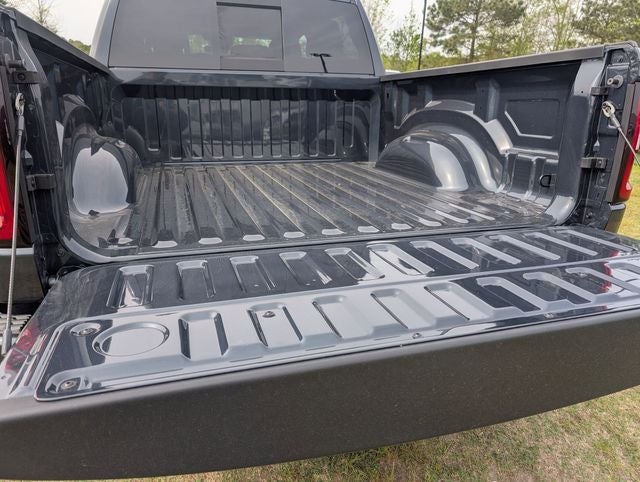 2026 RAM 1500 RAM 1500 EXPRESS CREW CAB 4X2 5'7' BOX