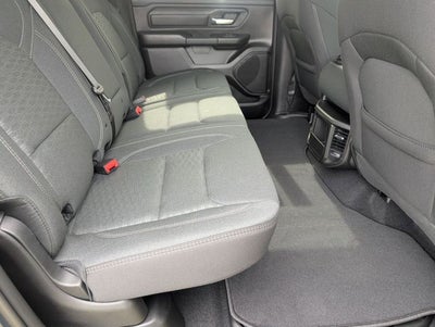 2026 RAM 1500 RAM 1500 EXPRESS CREW CAB 4X2 5'7' BOX