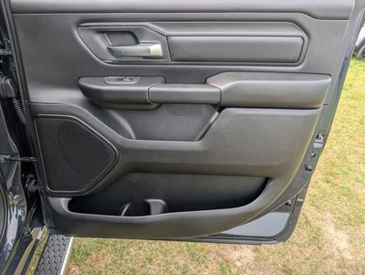 2026 RAM 1500 RAM 1500 EXPRESS CREW CAB 4X2 5'7' BOX