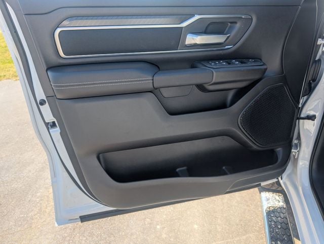 2026 RAM 1500 RAM 1500 BIG HORN QUAD CAB 4X4 6'4' BOX