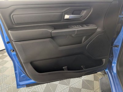 2025 RAM 1500 Tradesman Quad Cab 4x4 6'4' Box
