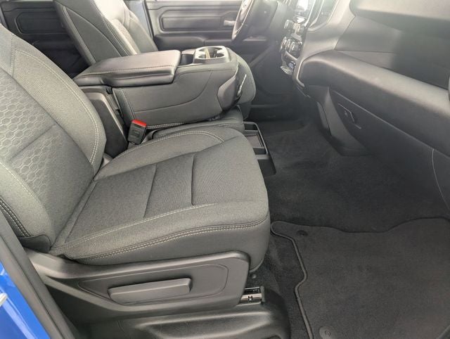 2025 RAM 1500 Tradesman Quad Cab 4x4 6'4' Box