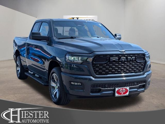 2026 RAM 1500 RAM 1500 EXPRESS QUAD CAB 4X2 6'4' BOX