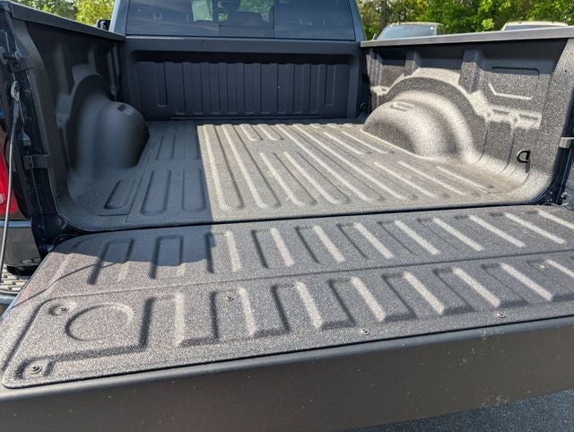 2026 RAM 1500 RAM 1500 EXPRESS QUAD CAB 4X2 6'4' BOX